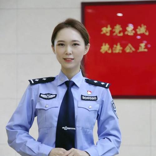动漫被人操的相关介绍