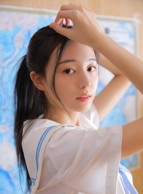 国产丰满熟妇av无的相关介绍