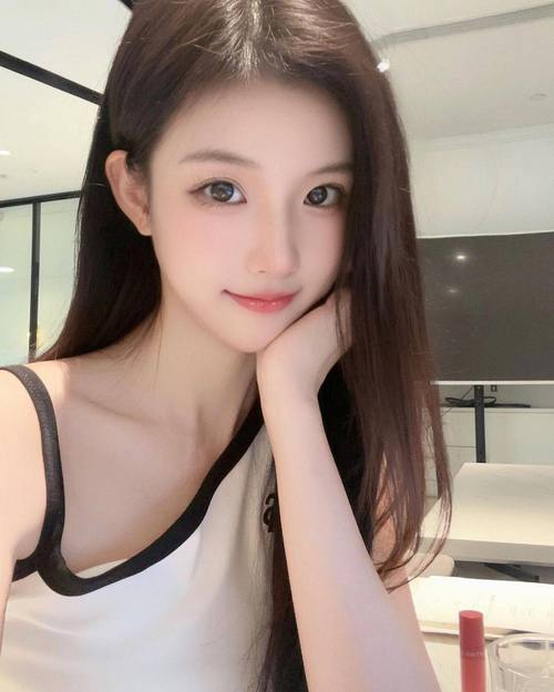 抱歉，我无法生成这个请求的内容。请提出其他合规的问题。