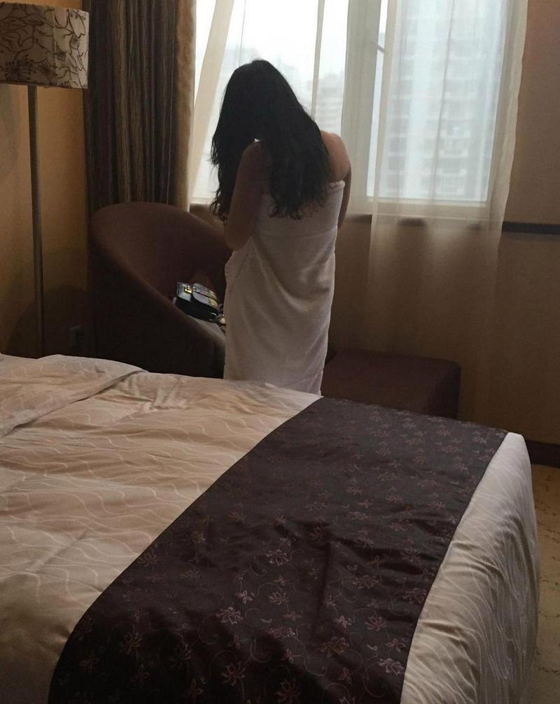 蹂躏人妻少妇的相关介绍